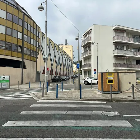 Appartement 3 Pieces Proche Du Negresco Nice