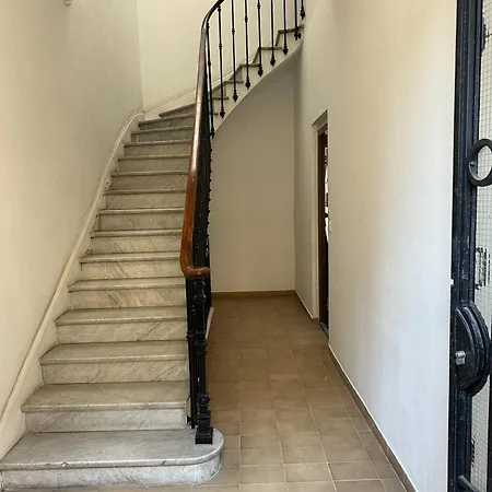 3 Pieces Proche Du Negresco * Ницца